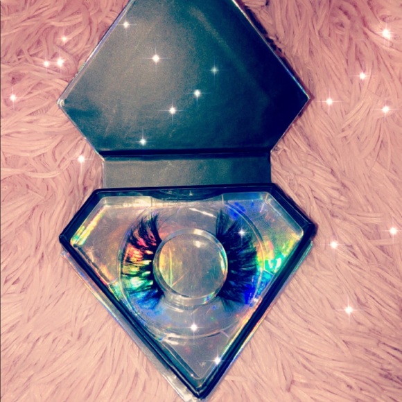 Mink eyelashes - Picture 7 of 8